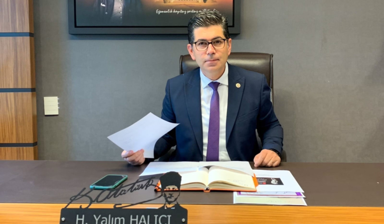 Hikmet Yalım Halıcı