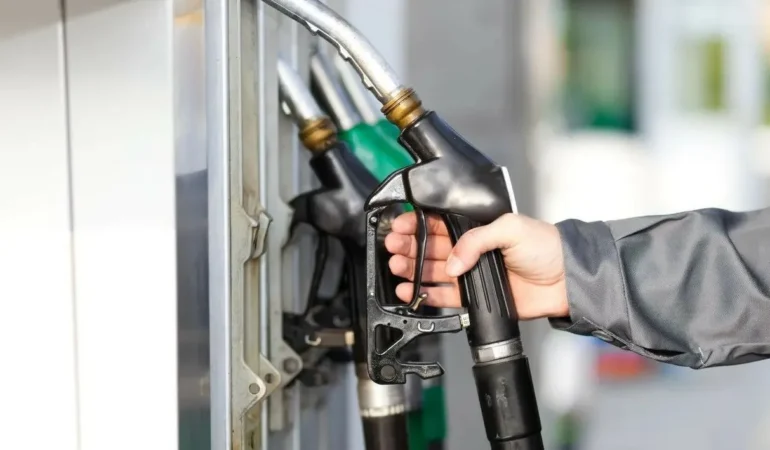 Benzine Zam Geliyor