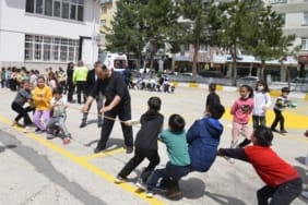 19_04_2022_okullarda-senlik-var-_6_