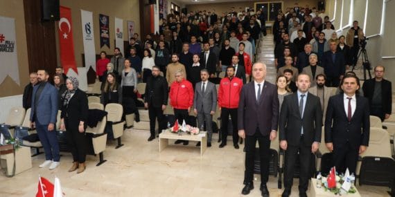 BAYKAR Denetim Kurulu Başkanı ve T3 Vakfı Mütevelli Heyeti Üyesi Emekli Tuğgeneral Ömer Faruk Küçük, ISUBÜ Öğrencileri İle Buluştu