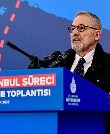 Prof. Dr . Naci GÖRÜR