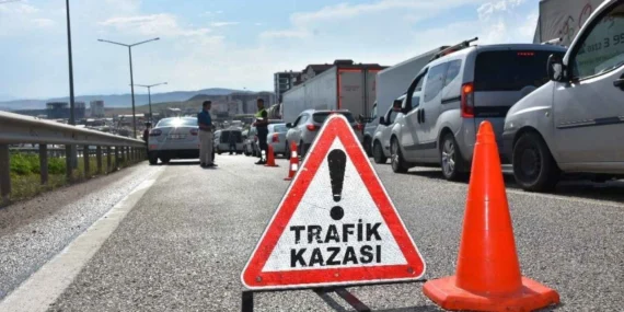 Isparta’da Yağışlar Nedeniyle Çok Sayıda Kaza Meydana Geldi