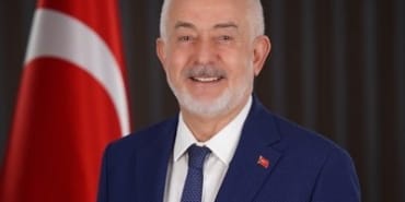 Şükrü Başdeğirmen