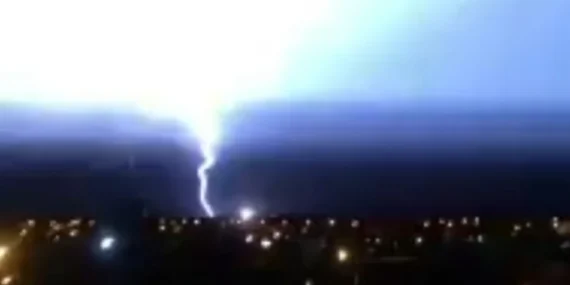 Az kalsın yanıyordu