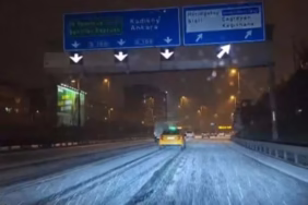 İstanbul'da kar yağışı, gece saatlerinde etkisini artırdı