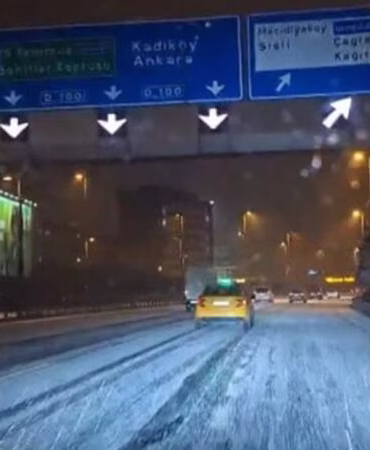 İstanbul’da kar yağışı, gece saatlerinde etkisini artırdı