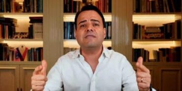 Özgür Demirtaş'tan kritik uyarı! 'Tuzaklardan kaçın'