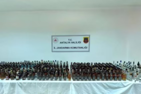 Antalya'da sahte alkol operasyonu: Tam 5 bin litre!