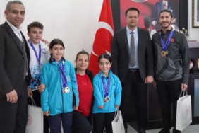 Isparta İl Gençlik ve Spor Müdürlüğü'nden para badminton’da büyük başarı!