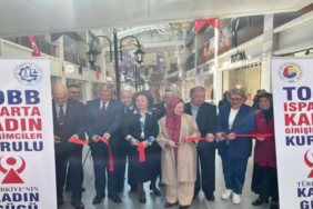 TOBB Isparta Kadın Girişimciler Kurulu, 8 Mart Dünya Kadınlar Günü'ne özel sergi düzenledi