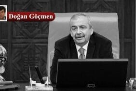 Sırrı Süreyya’nın Cumhuriyet Eleştirisine Yakından Bakınca