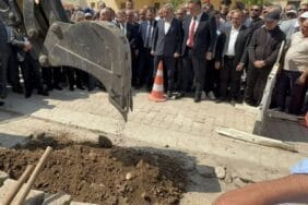 Eğirdir Pınar Pazarı’na doğalgaz için kazma vuruldu