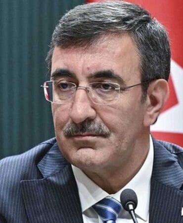 Cevdet Yılmaz: “Cari açığın seyri ekonomik direncimizi artırıyor”