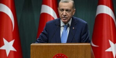 Cumhurbaşkanı Erdoğan, üç ülkenin büyükelçisini kabul etti