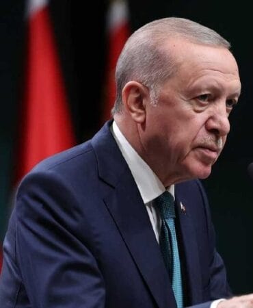 Cumhurbaşkanı Erdoğan: Kırımlı kardeşlerimizin haklarını savunacağız