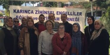 Isparta’da özel çocuklar yararına kermes