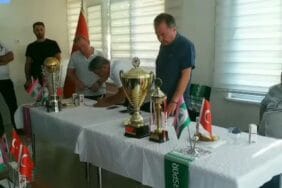 Ispartaspor kongreye gidiyor