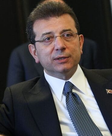 İmamoğlu'ndan 'Terörsüz Türkiye' vurgulu Ahmet Özer mesajı