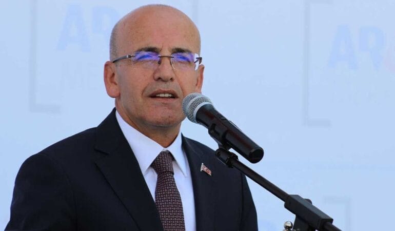 Bakan Mehmet Şimşek Londra’da yatırımcılarla buluşuyor