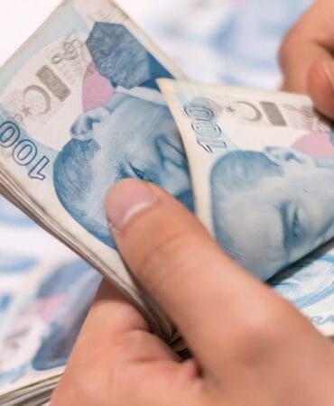 Bankacılık sektörünün mevduatı azaldı