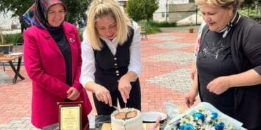 Isparta'da Anneler Günü kapsamında yüreklere dokunan sürpriz