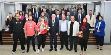 Başkan Başdeğirmen: Fatmagül’ün başarısı Isparta’mızın gururu