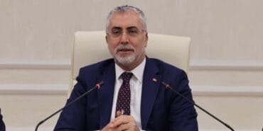 Bakan Işıkhan: Ev kadınlarına emeklilik hakkı geliyor