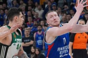 Anadolu Efes Panathinaikos'a 77-81 mağlup oldu