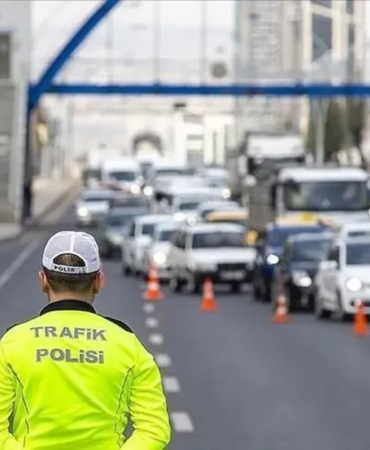 Bayramda trafik alarmı: 68 bin 829 güvenlik gücü görev yapacak
