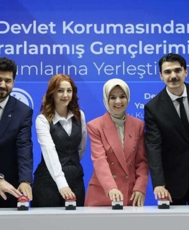 Devletin şefkatiyle büyüyen gençler kamuda göreve başlıyor