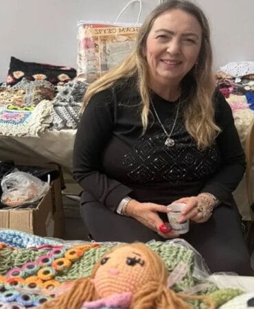 El Ele Derneği’nden yoğun bakıma destek