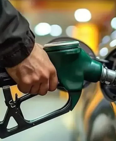 Benzine zam kapıda: Tabelaya yansıyacak