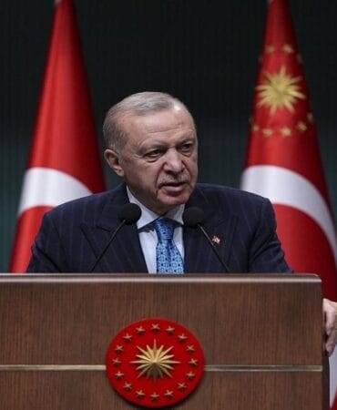 Cumhurbaşkanı Erdoğan’dan Azerbaycan’a tebrik: “Obamız, yuvamız, gözbebeğimiz Azerbaycan”