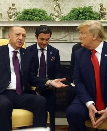 Cumhurbaşkanı Erdoğan, Trump ile görüştü: Bölgesel barış vurgusu yaptı