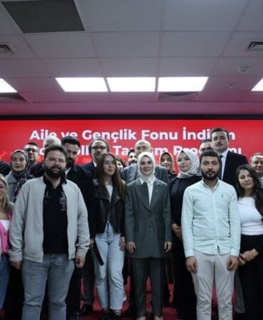 7 bin genç, indirim kampanyasından yararlandı