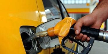 Petrol fiyatları düştü fakat benzine zam geliyor