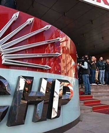 CHP'nin 81 il başkanından ortak açıklama! 'Saray bizi teslim alamaz'