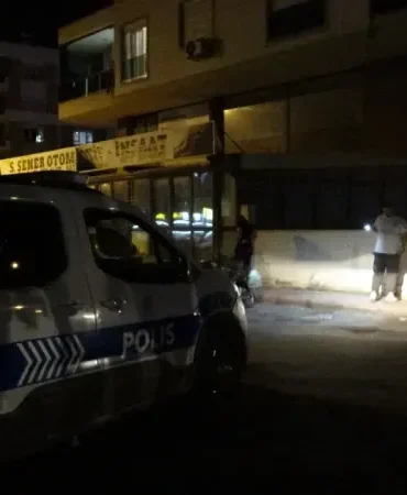 Antalya’da Apartman Girişinde Silahlı Saldırı: 1 Ağır Yaralı