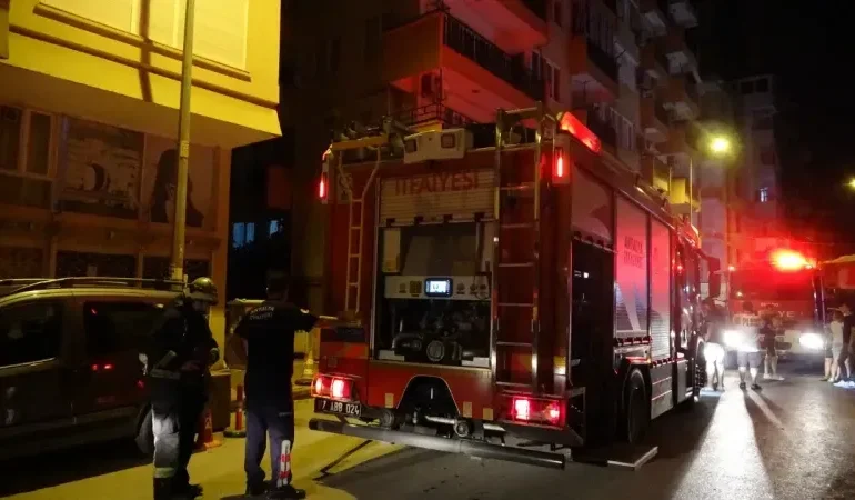 Antalya’da Balkon Yangını Panik Yarattı
