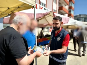 Isparta'da Polis, Vatandaşları Güvenlik Konusunda Bilgilendirdi
