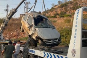Alanya’da Korkunç Şarampole Uçma Kazası: Sürücü Yaralı Kurtarıldı