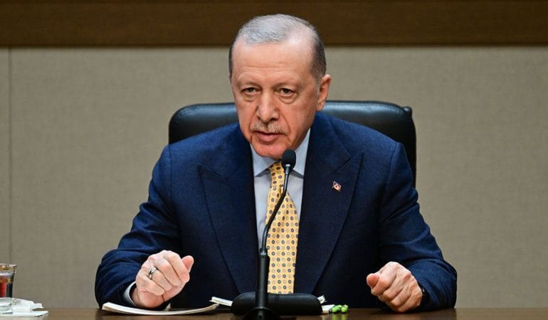 Erdoğan’ın İBB Başkanlığı Döneminde Huzur Hakkı İddiaları: CHP’den Çarpıcı İddia