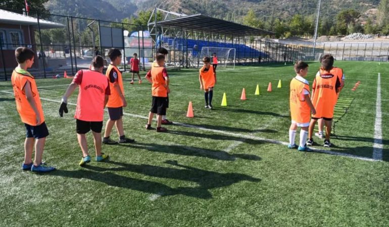Isparta Belediyesi Yaz Spor Okulları: Çocuklar İçin Dolu Dolu Bir Yaz