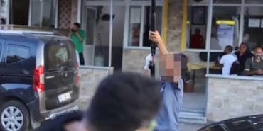 Çorlu’da Sokak Röportajında Pompalı Tüfekle Havaya Ateş Eden Çocuk Tutuklandı