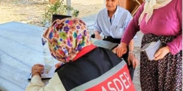 Isparta Sosyal Hizmetler Ekipleri Hane Ziyaretleriyle İhtiyaçları Yerinde Belirliyor
