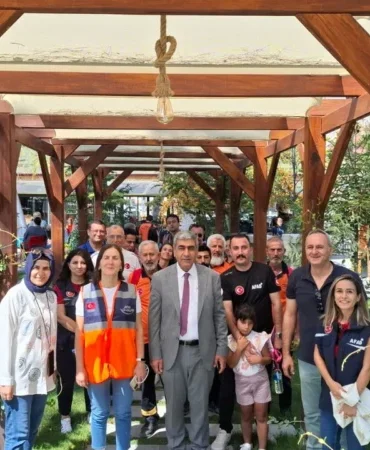 Burdur’da AFAD Gönüllüleri Dayanışma ve Eğlence Programında Buluştu