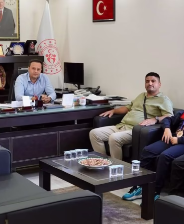 Türk Genç Sporcuları Avrupa ve İstanbul'da Uluslararası Arenanın Zirvesinde