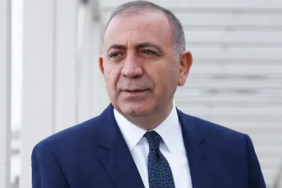 CHP İstanbul İl Başkanlığı’na Kayyum Gürsel Tekin’in Gelişi Gerginliğe Yol Açtı