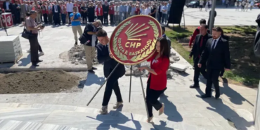CHP, 102. Yıldönümünü Atatürk Anıtı’nda Anma Töreniyle Kutladı