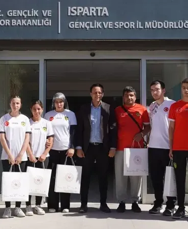 Isparta Sporcuları Para Tırmanış ve Avrupa Gençlik Oyunları’nda 5 Madalya Kazandı